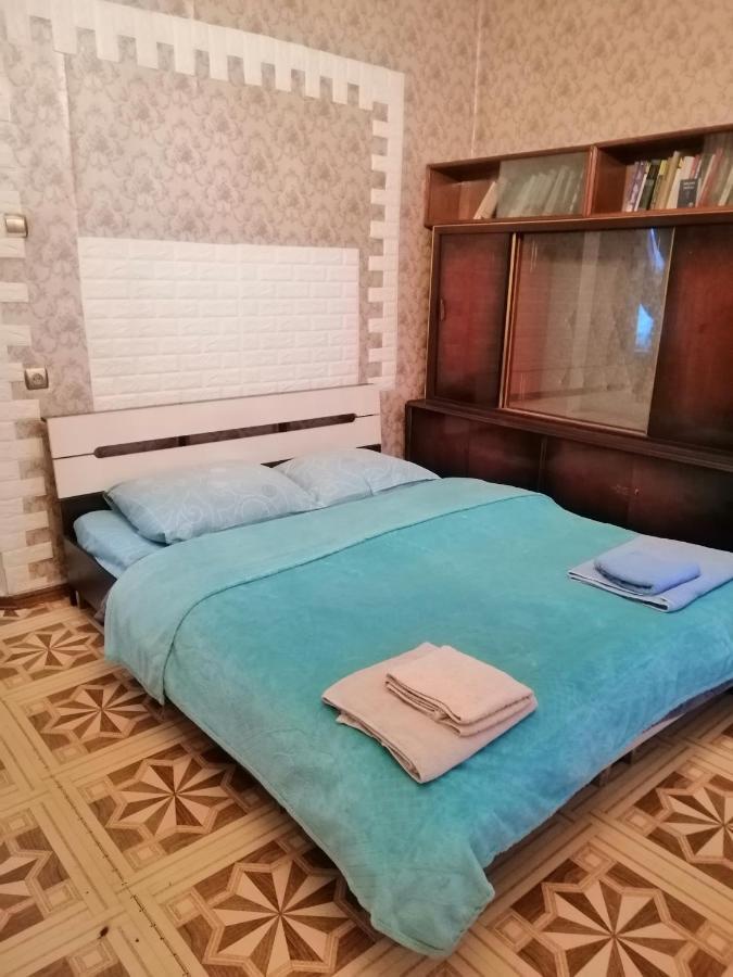Рядом С Автовокзалом Apartment โอเดสซา ภายนอก รูปภาพ